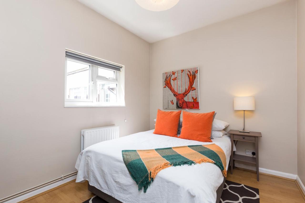 Modernised Apartments 1 And 2 Bedrooms Option Terrace And Balcony High Street London Exteriör bild