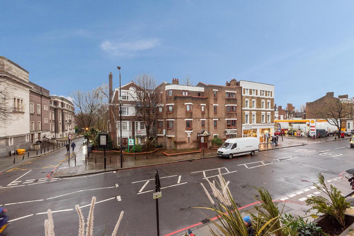 Modernised Apartments 1 And 2 Bedrooms Option Terrace And Balcony High Street London Exteriör bild