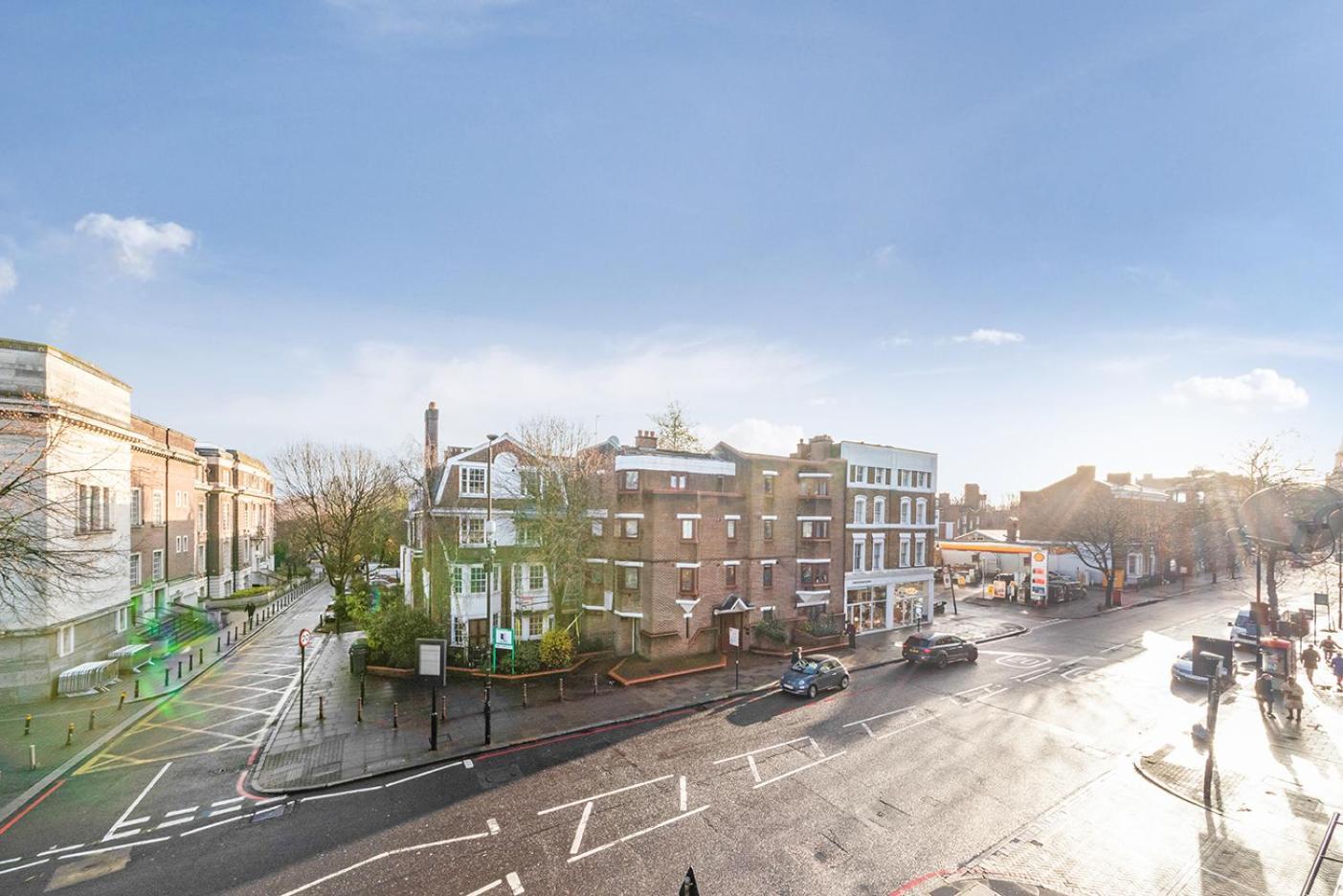 Modernised Apartments 1 And 2 Bedrooms Option Terrace And Balcony High Street London Exteriör bild